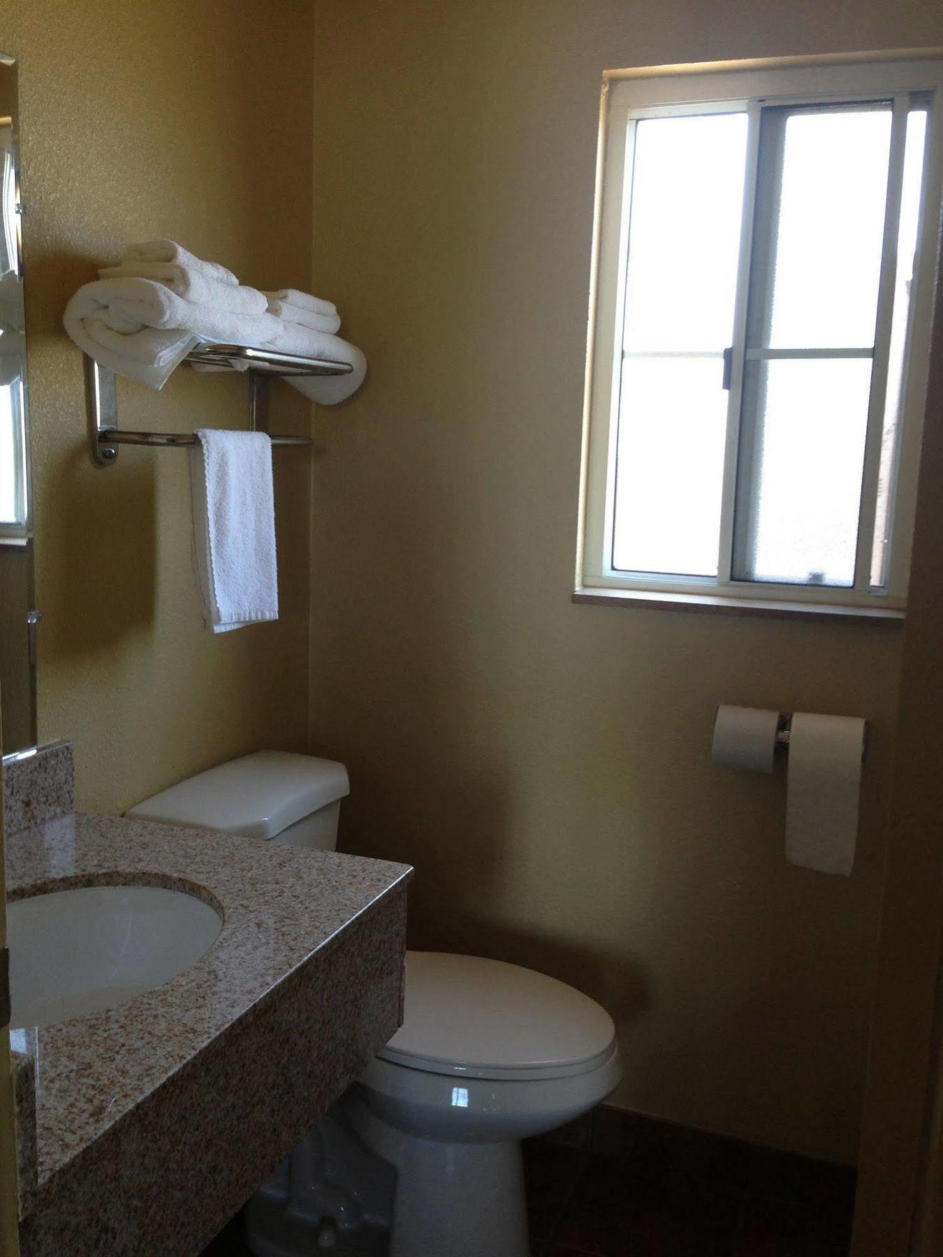 Sundial Lodge Redding Dış mekan fotoğraf